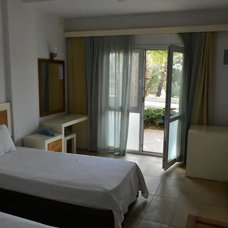 Diana Otel 3*