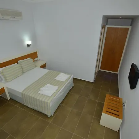 Hotel Diana 3*