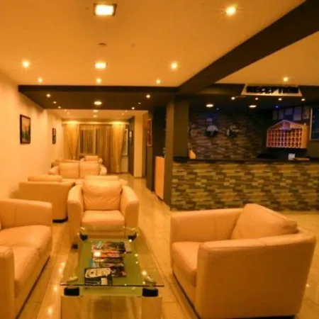 Hotel Diana 3*