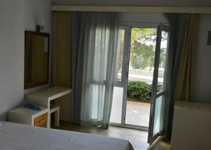 Diana Hotel